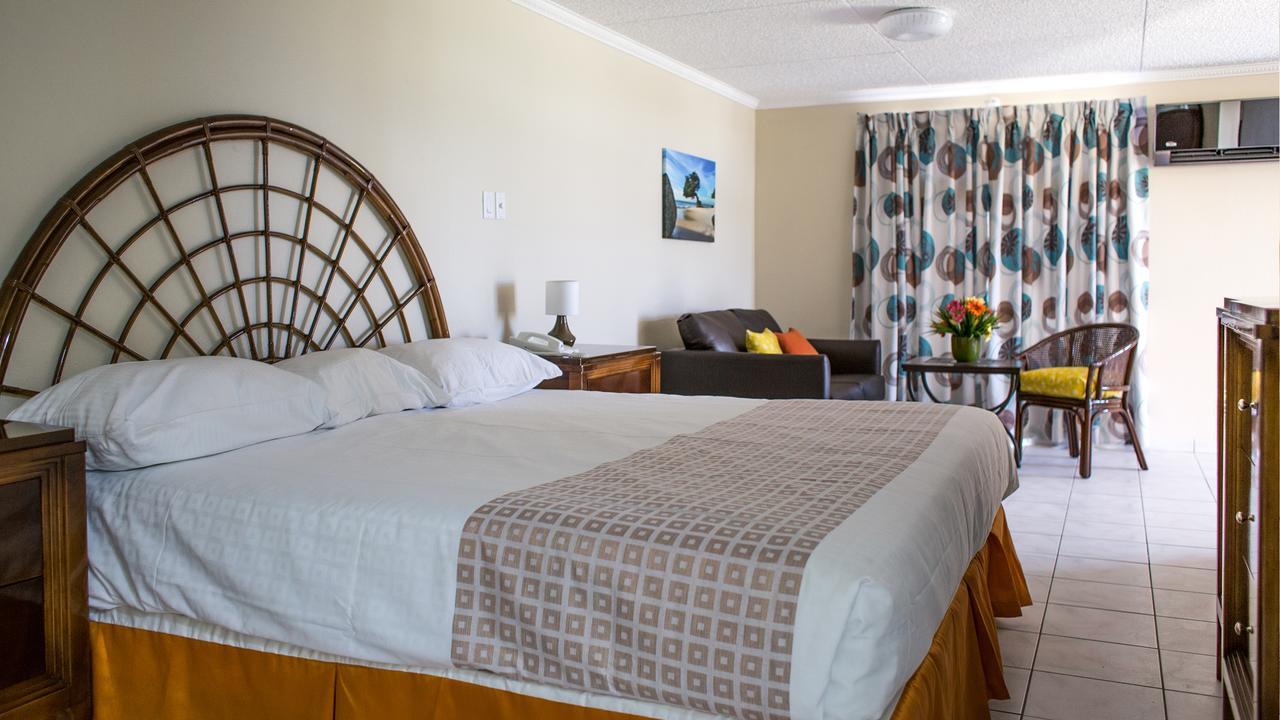 פאלם ביץ' La Quinta Beach Resort מראה חיצוני תמונה